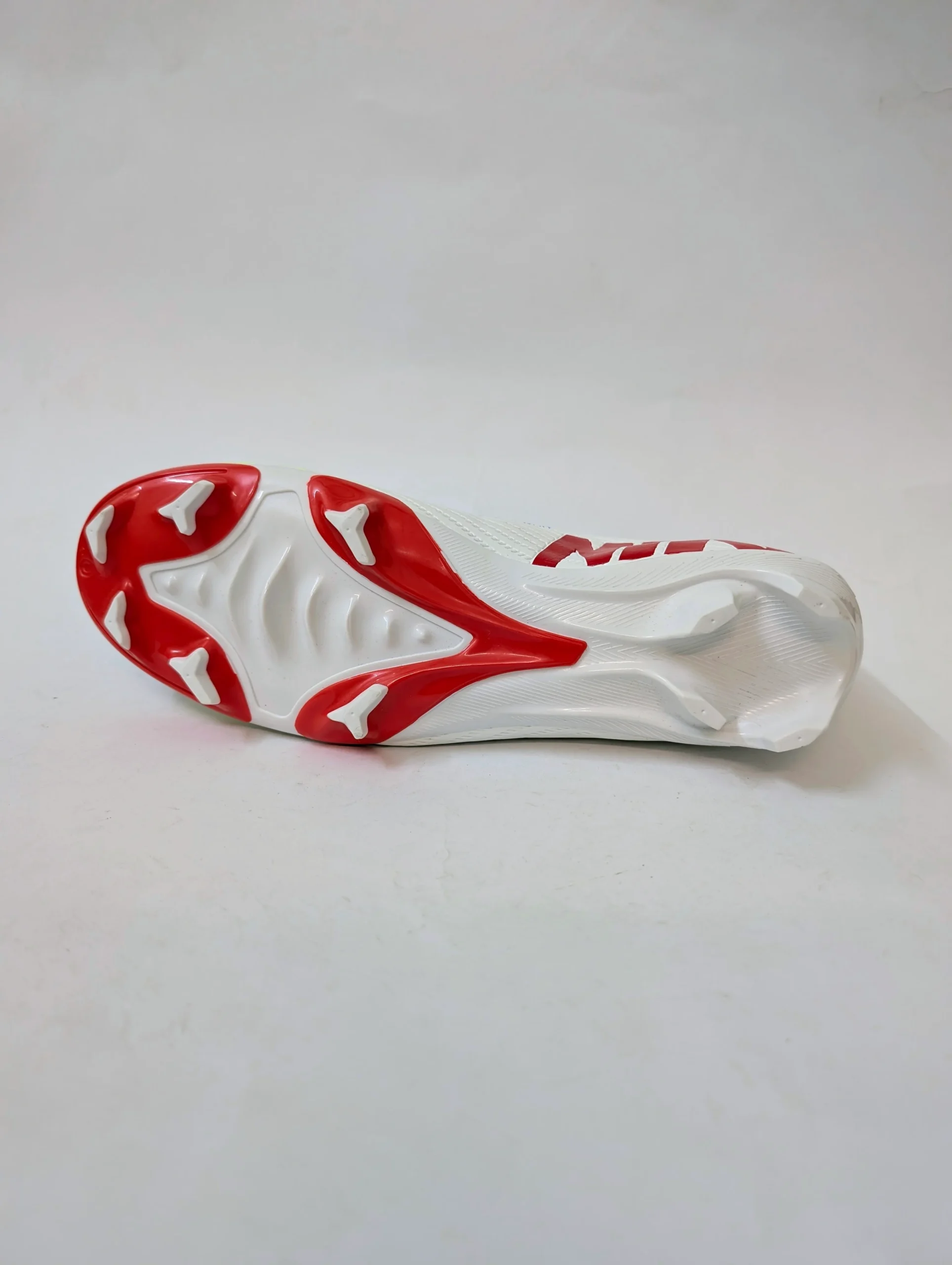 Nike Mercurial Vapor Football Cleats – Size 42 - Image 3
